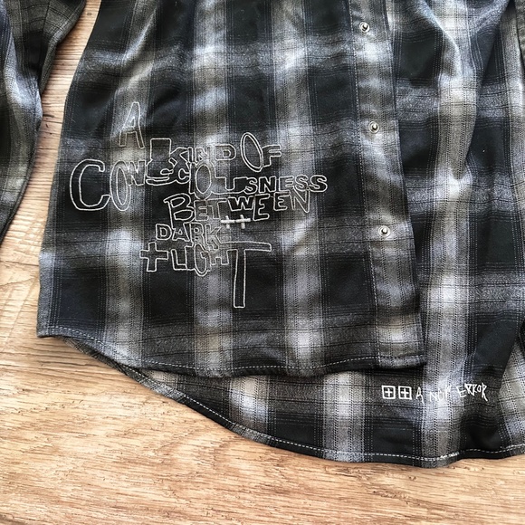 NWT Ksubi Consciousness Plaid Print Flannel Shirt Men's Size XL Ombre Gray Black - Picture 9 of 16